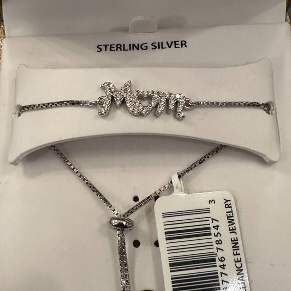 NWT Silver Tone Rhinestone MOM Bolo Bracelet Sparkly Presentation Box - Picture 1 of 3
